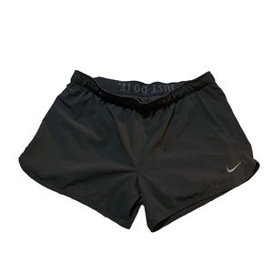 Medium Dri-Fit Nike Running Shorts Black Women’s Athletic Comfy Activ Gym Yoga